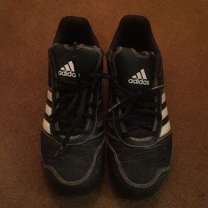 Women’s 8 1/2 Adidas Softball Cleats